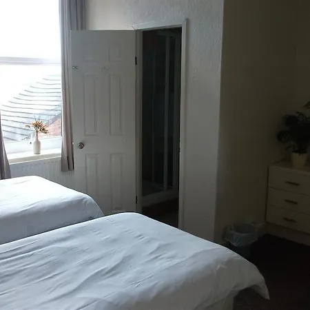 Townhouse Bed & Breakfast 4*